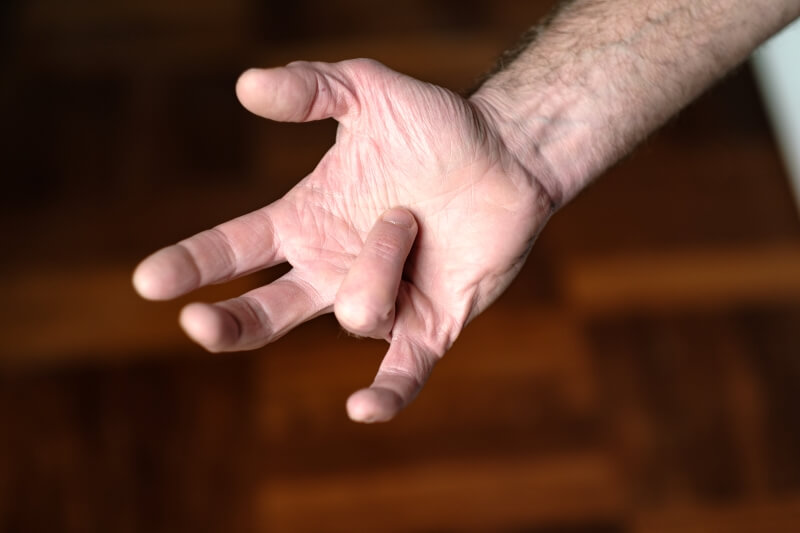 Happerende vinger van dichtbij